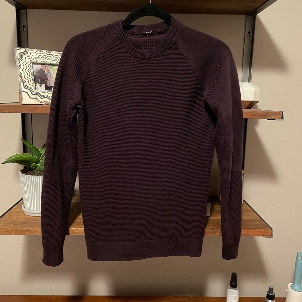 Lululemon sweater